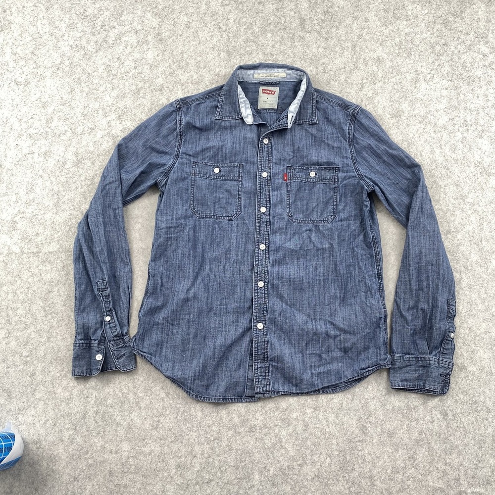 Levi's Shirt Mens Medium Blue Chambray Modern Fit Long Sleeve Button-Up *HOLES*